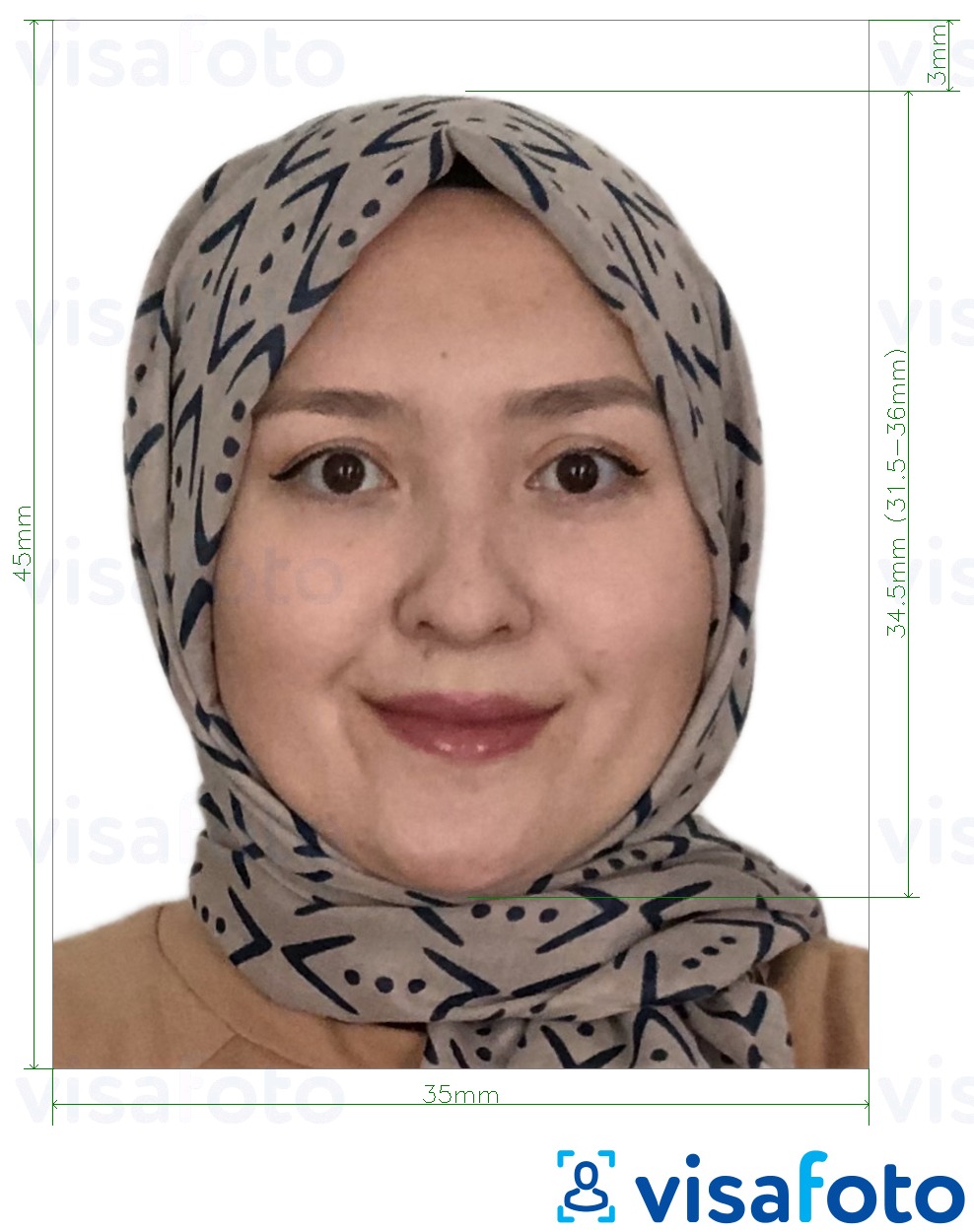 Пример за снимка за Таджикистан паспорт 3.5х4.5 ��м (35x45 мм) с точна спецификация за размер